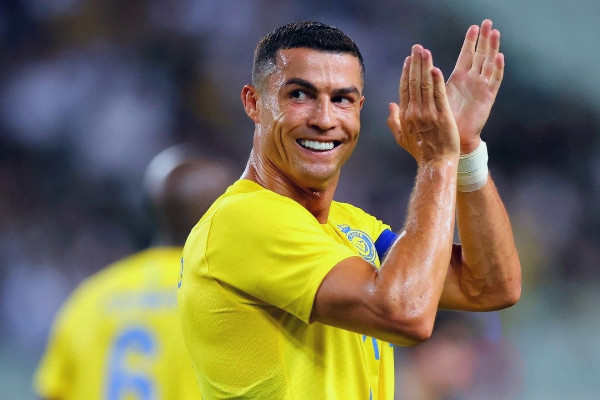 凯西绝杀被扳平，C罗沙特联赛首秀难言胜