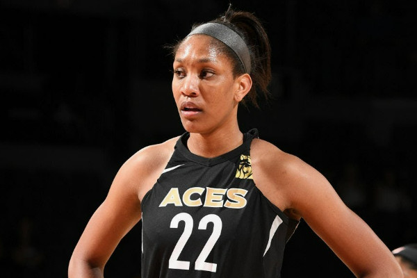 阿贾·威尔逊单赛季千分创WNBA历史,书写女子篮球新篇章