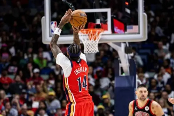 鹈鹕队123-111公牛队:英格拉姆33分展现实力!