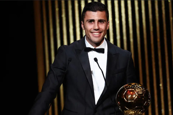 罗德里谈GOAT之争：梅西无处不在的危险！