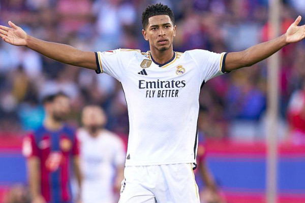 贝林厄姆吹响变革号角：皇马需斩获"新维度冠军" 迎战后安帅时代